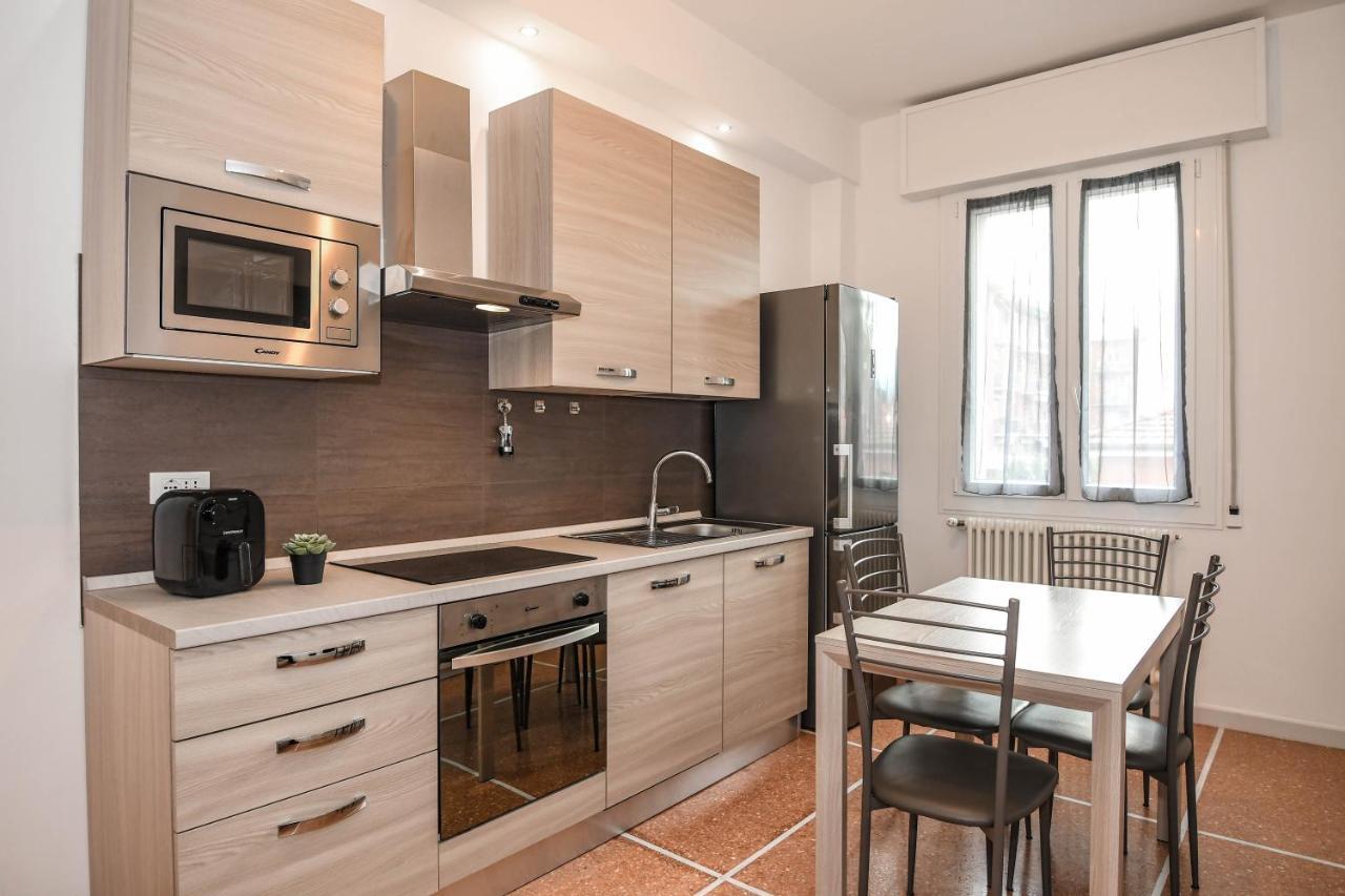 Fontanesi Suite Bologna Exteriör bild