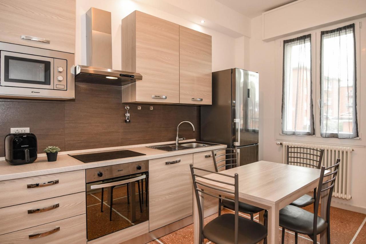 Fontanesi Suite Bologna Exteriör bild