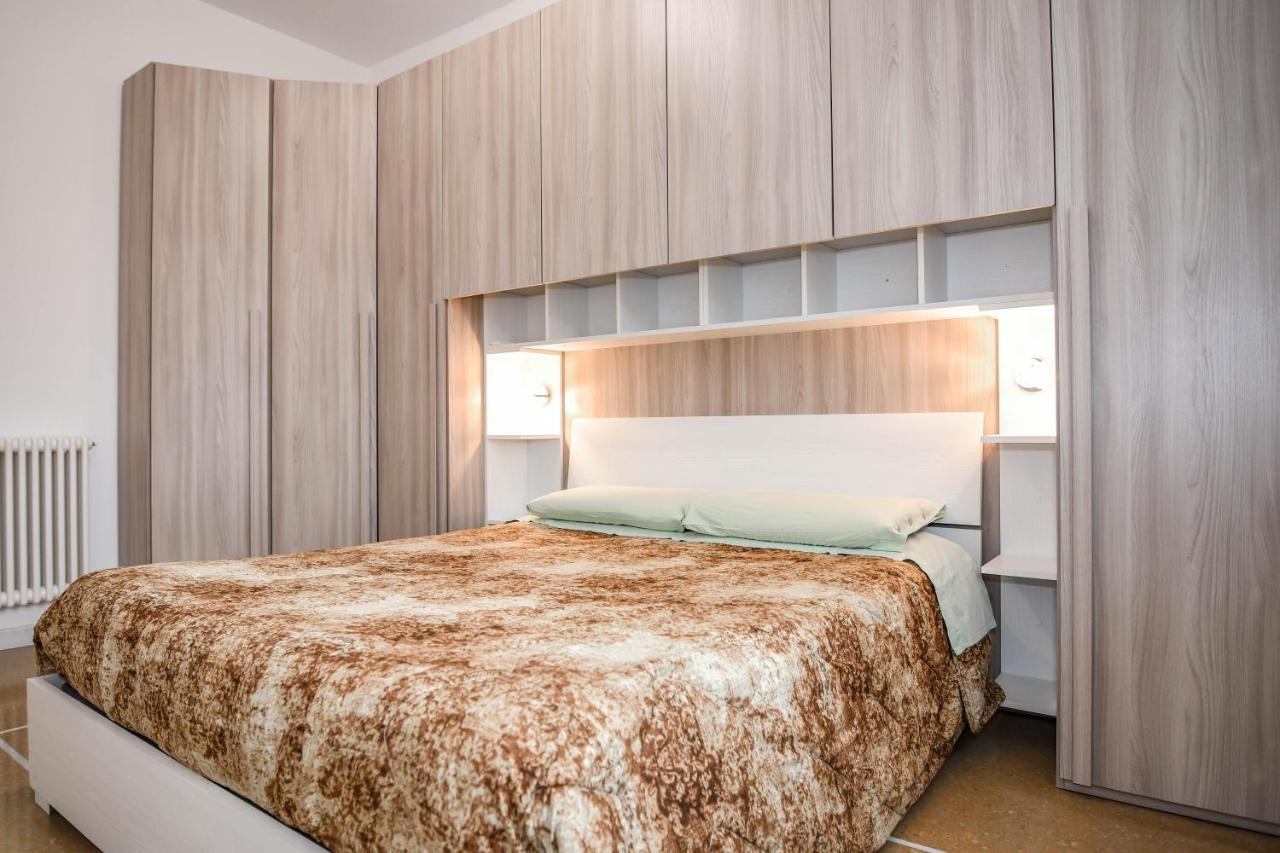 Fontanesi Suite Bologna Exteriör bild